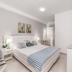Hotel Roxani